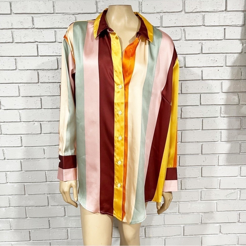 Fe Noel Vertical Stripe Satin 2 Piece Set Button Down Shirt and Wide Leg Pants - Picture 12 of 14